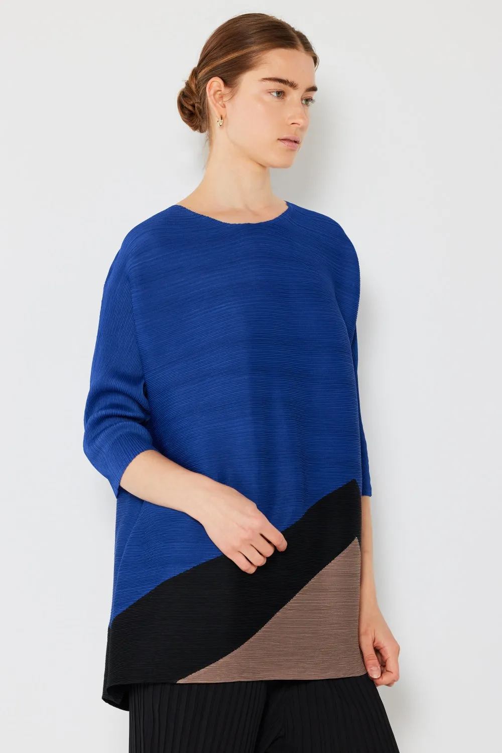 Pleated Horizontal Rib Color Block Top